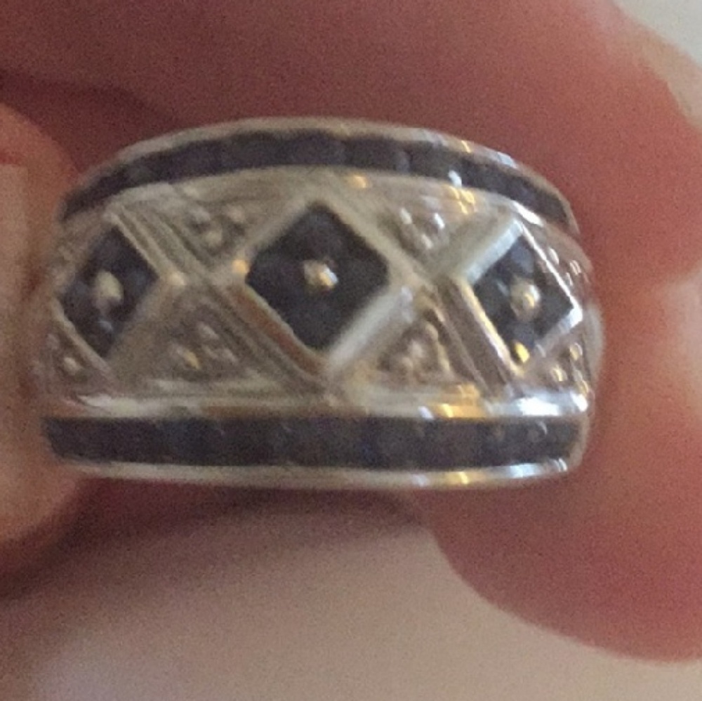 10k White Gold Sapphire/Diamond Cigar band